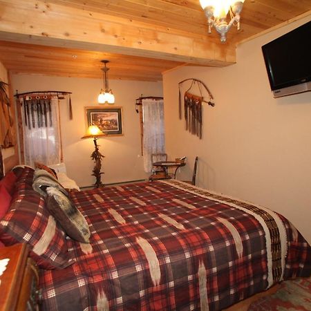 Swan River Inn Bigfork Eksteriør billede