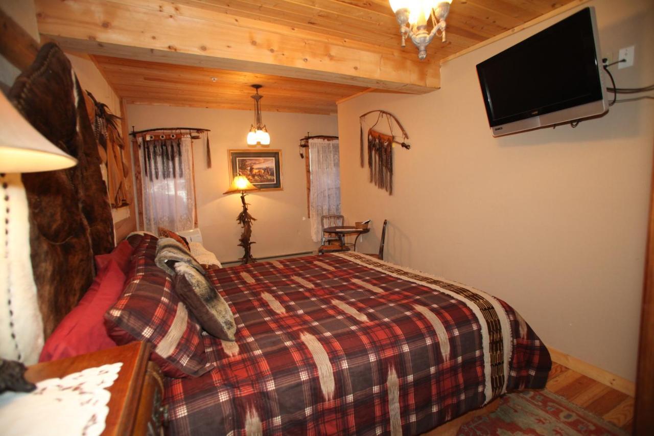 Swan River Inn Bigfork Eksteriør billede